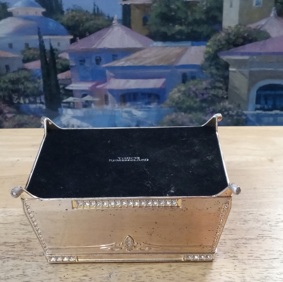 Treasure Chest Trinket Box Silvertone Swarovski Crystal Stones Adorned.🕌 - Picture 5 of 16